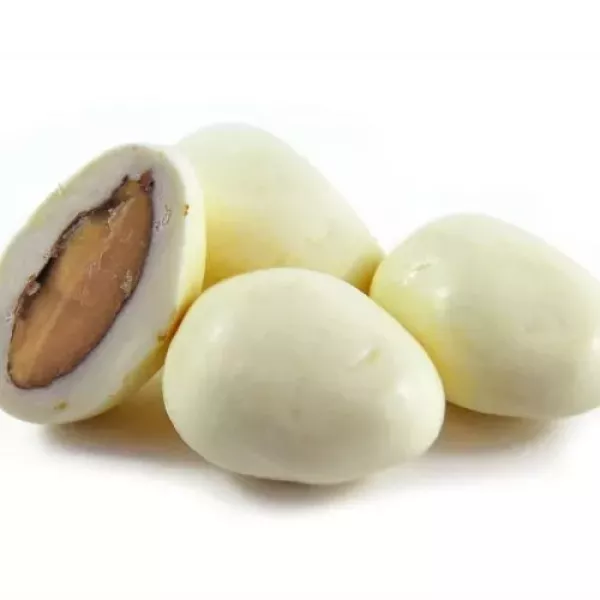 Almendras Bañadas En Chocolate Blanco X 250 A Granel