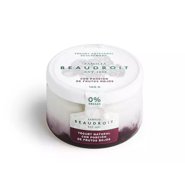 Yogur Descremado Natural Con Frutos Del Bosque 160 Grs Familia Beaudroit